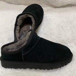 UGG Classic Slippers